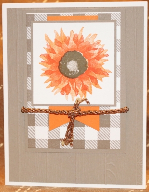 562 Blank - Orange Flower